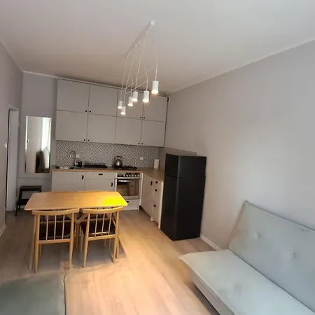 Meadow Apartment *